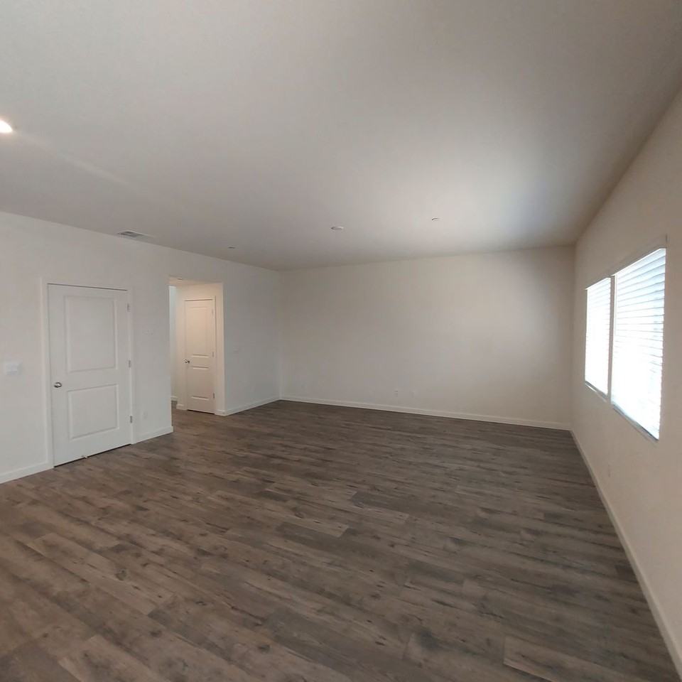 9264 Farmstead Cir - Photo 7 of 30