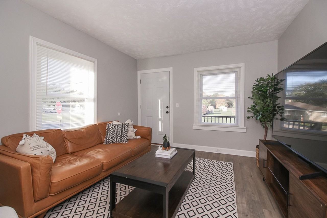 7329 Ward Rd - Photo 2 of 45