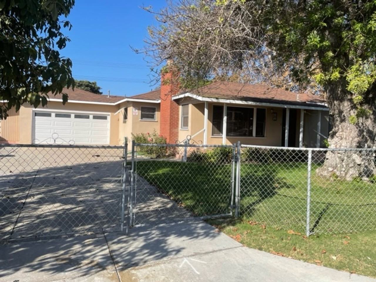 7815 15th St - Photo 4 of 32