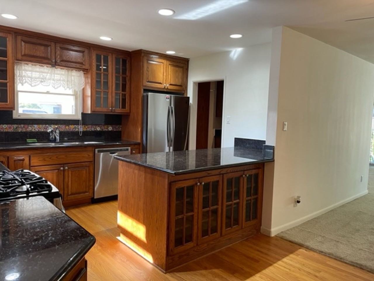 7815 15th St - Photo 6 of 32