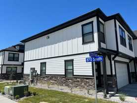 861 S 220 E - Photo 1 of 1