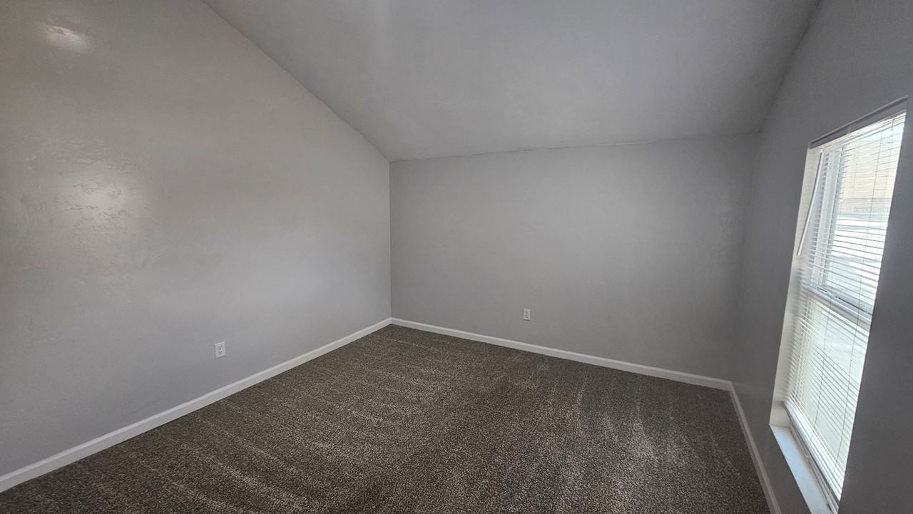 709 Wichita Avenue - Photo 3 of 6