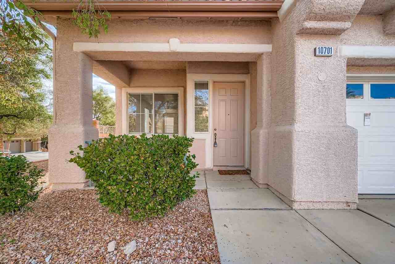 10701 Glen Ellyn Ct - Photo 2 of 13