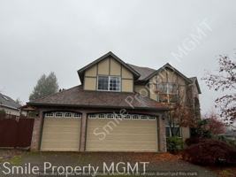 featured image of 11461 Southeast Highland Loop