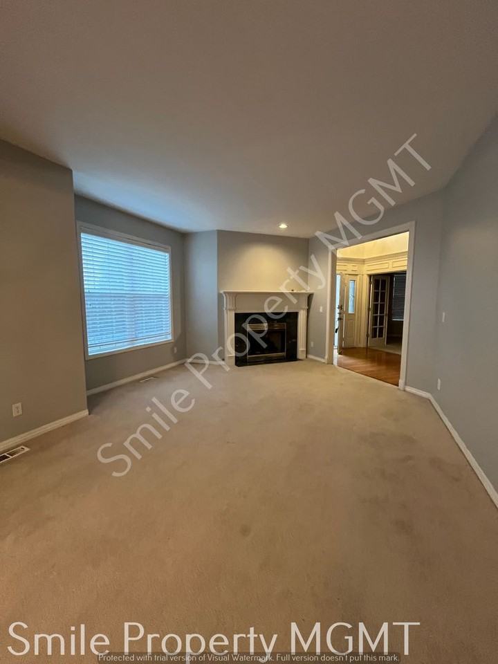 11461 Se Highland Loop - Photo 5 of 25