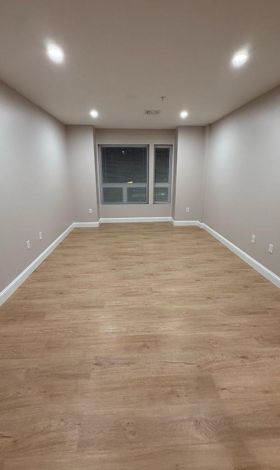 75 N MAIN LLC - Photo 6 of 40