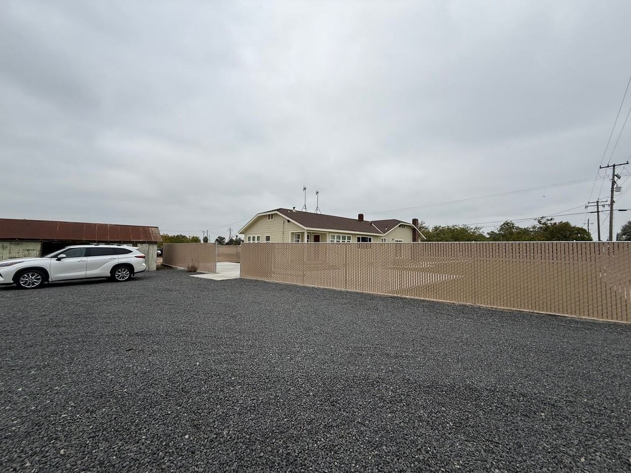 31450 Lone Tree Rd - Photo 3 of 50