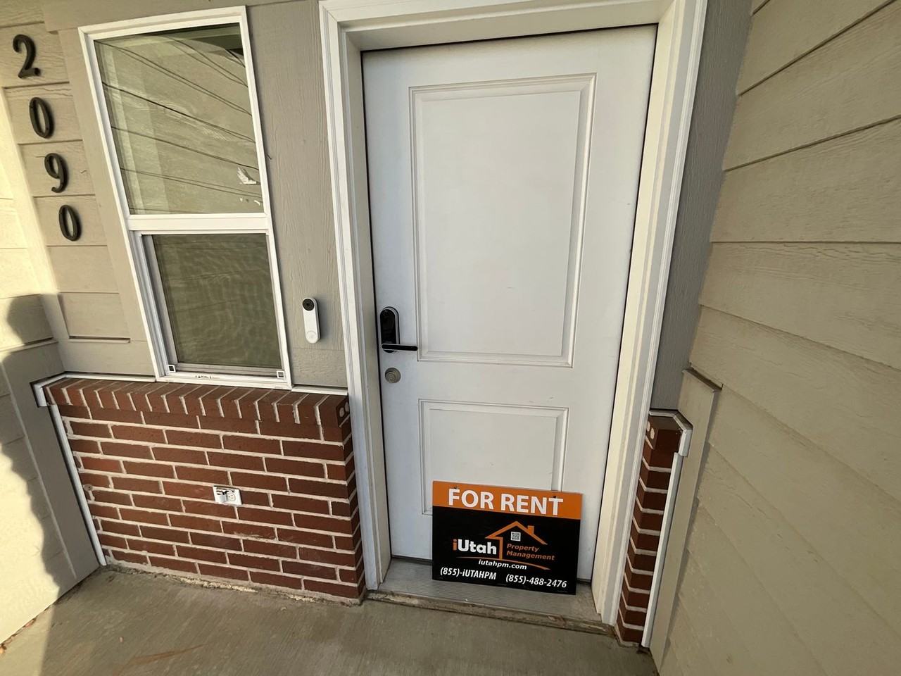 2090 W 1625 S - Photo 4 of 27