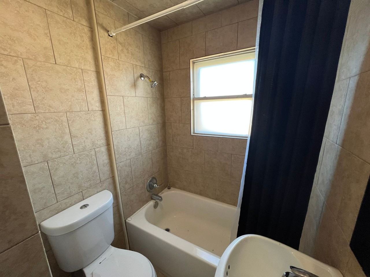 2612 Juniper Ave - Photo 6 of 11