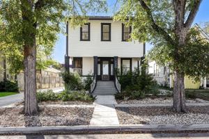 featured image of 120 120 E Magnolia - 202 #202