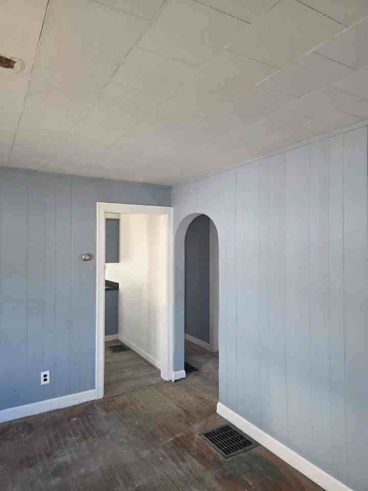 665 North High Street - Photo 7 of 7