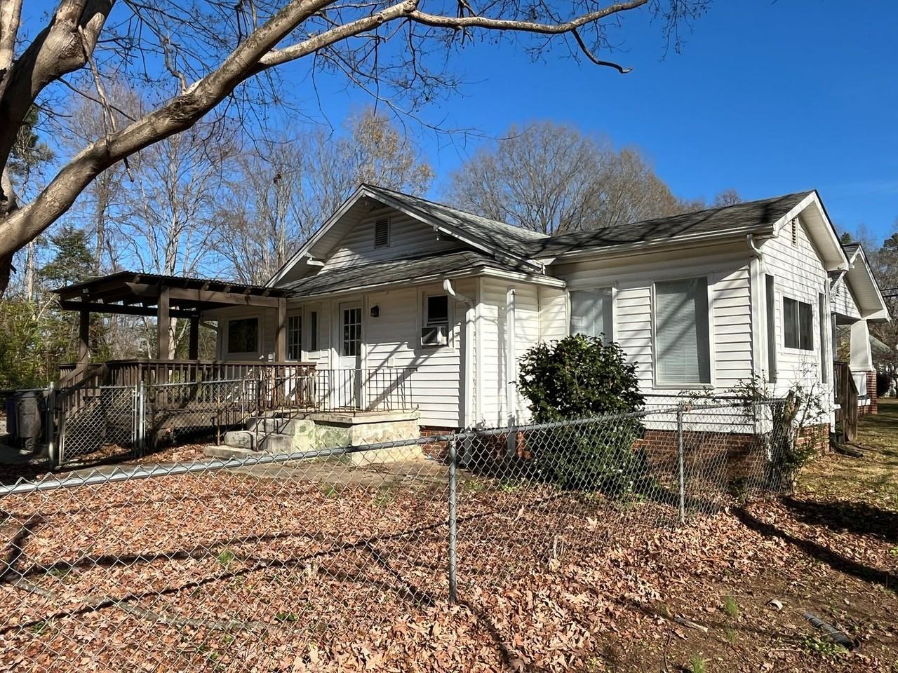 1835 Thompson Drive - Photo 7 of 46