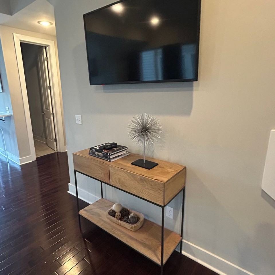 1240 2nd Avenue South - Photo 3 of 10