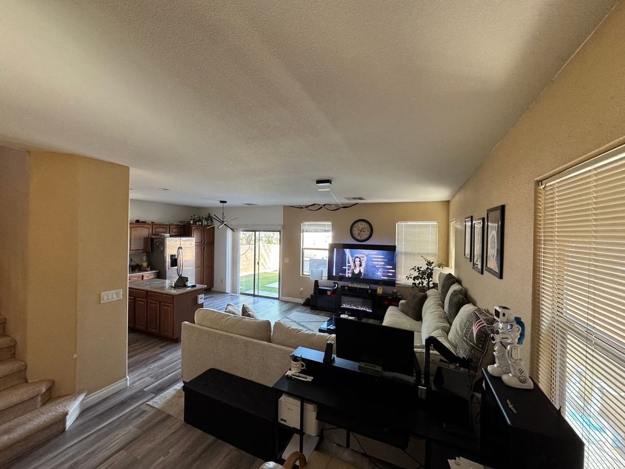 4740 Trailhead Mesa St - Photo 5 of 20