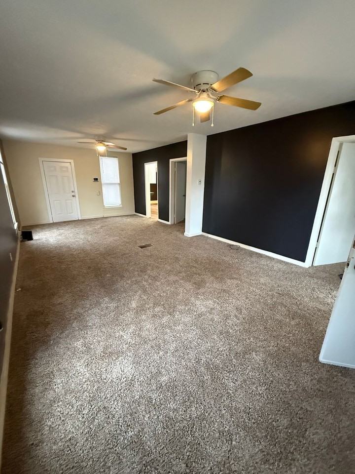 2160 North Campbell Avenue - Photo 3 of 19