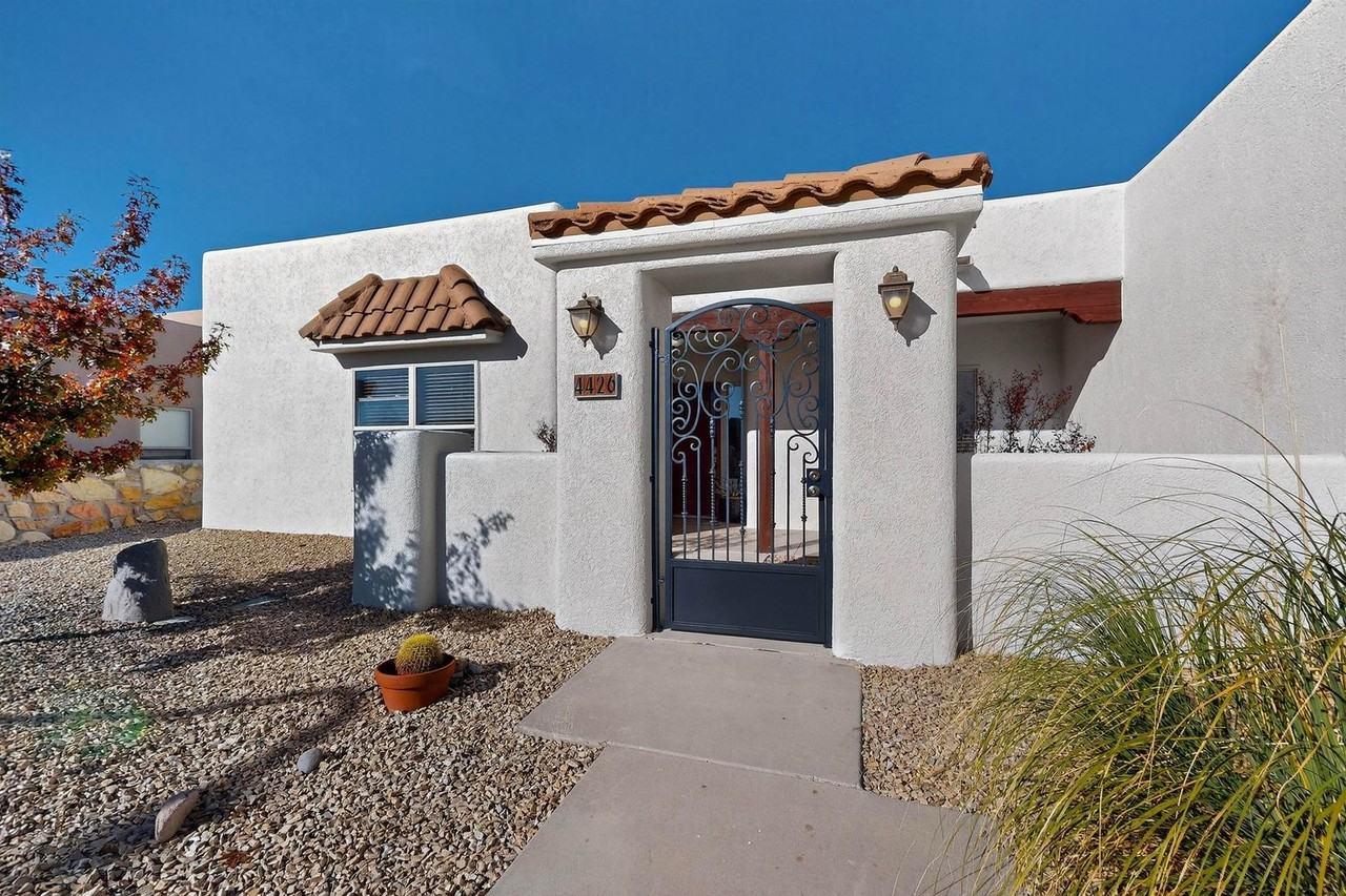 4426 La Cienaga Place - Photo 3 of 33