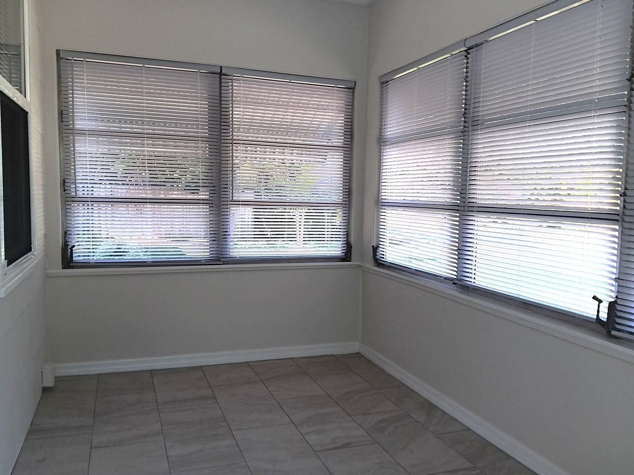 5244 6th Ave N - Photo 2 of 19