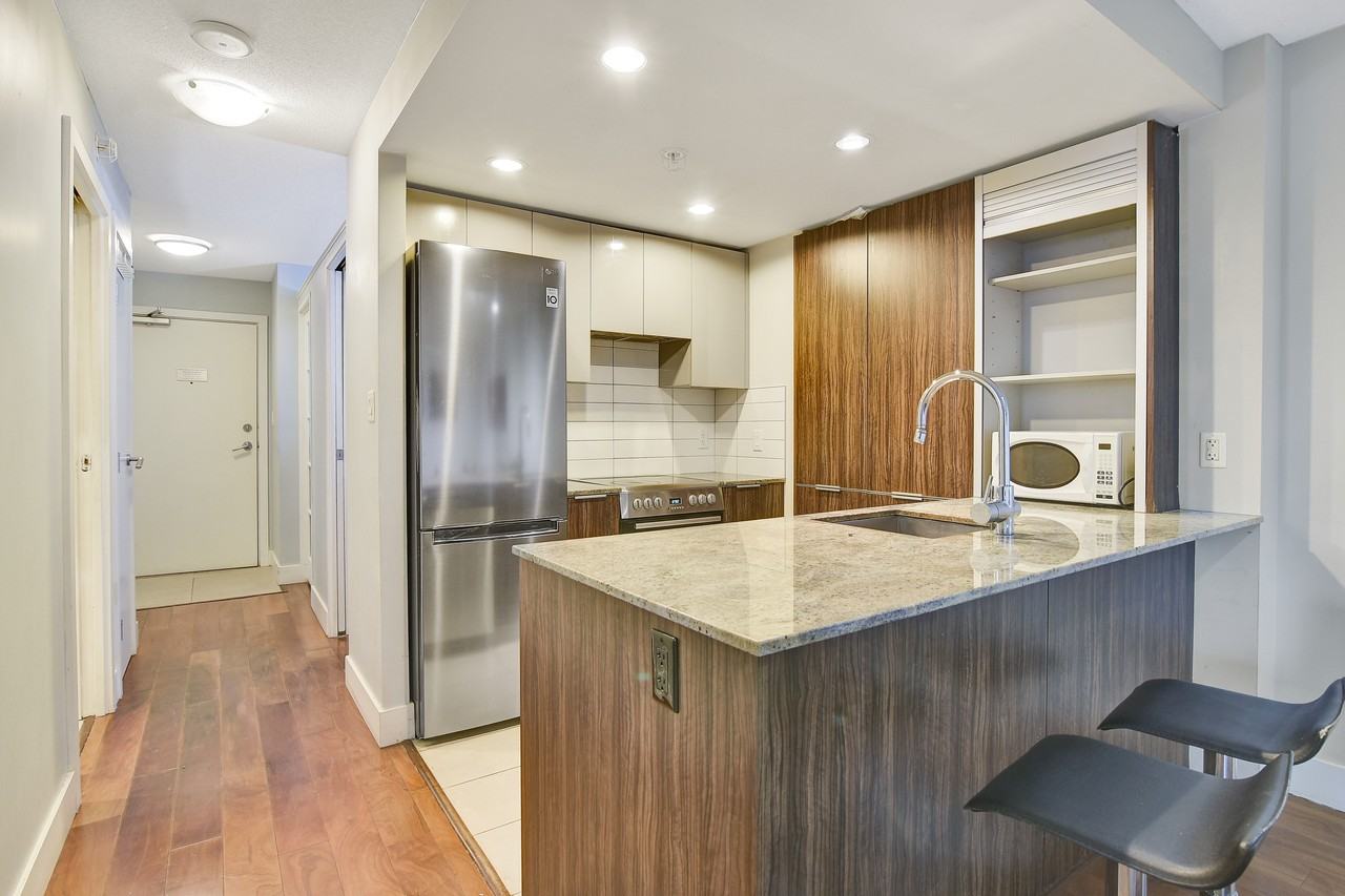 1088 Richards Street #318 - Photo 6 of 18