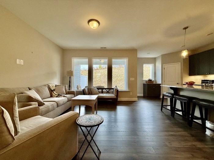 254 Deardom Way - Photo 3 of 26