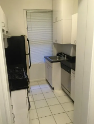 162 E 37th St #4D - Photo 3 of 4