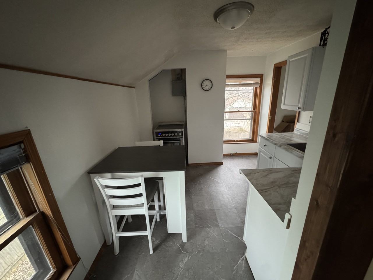 1414 Arbor Ave - Photo 2 of 10