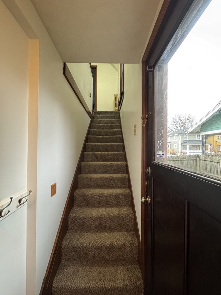 1414 Arbor Ave - Photo 4 of 10