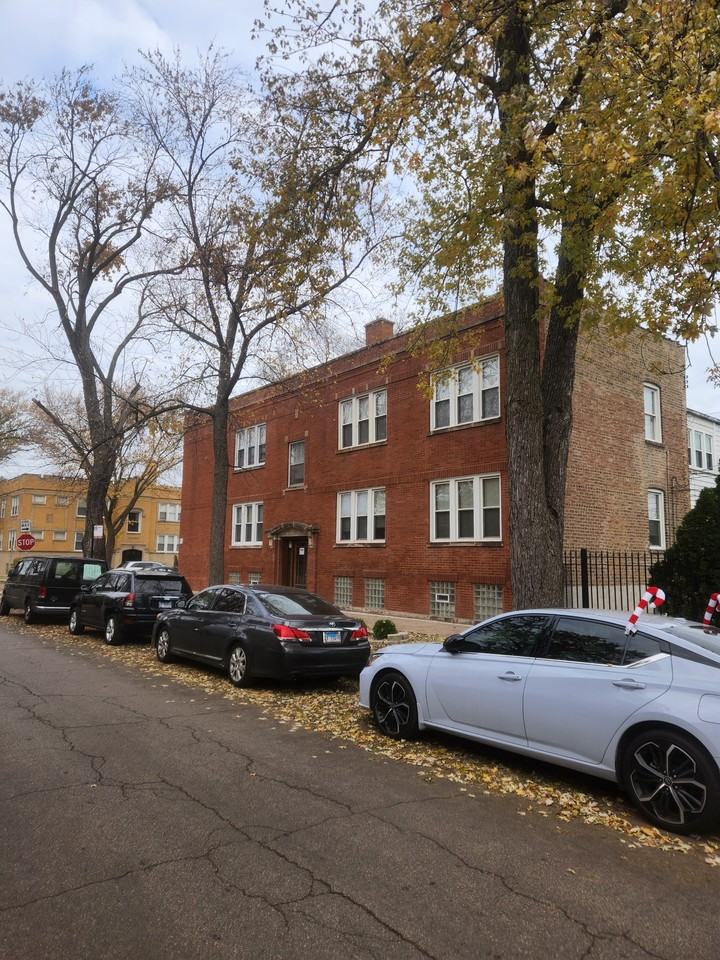 3055 North Lockwood Avenue #GDN