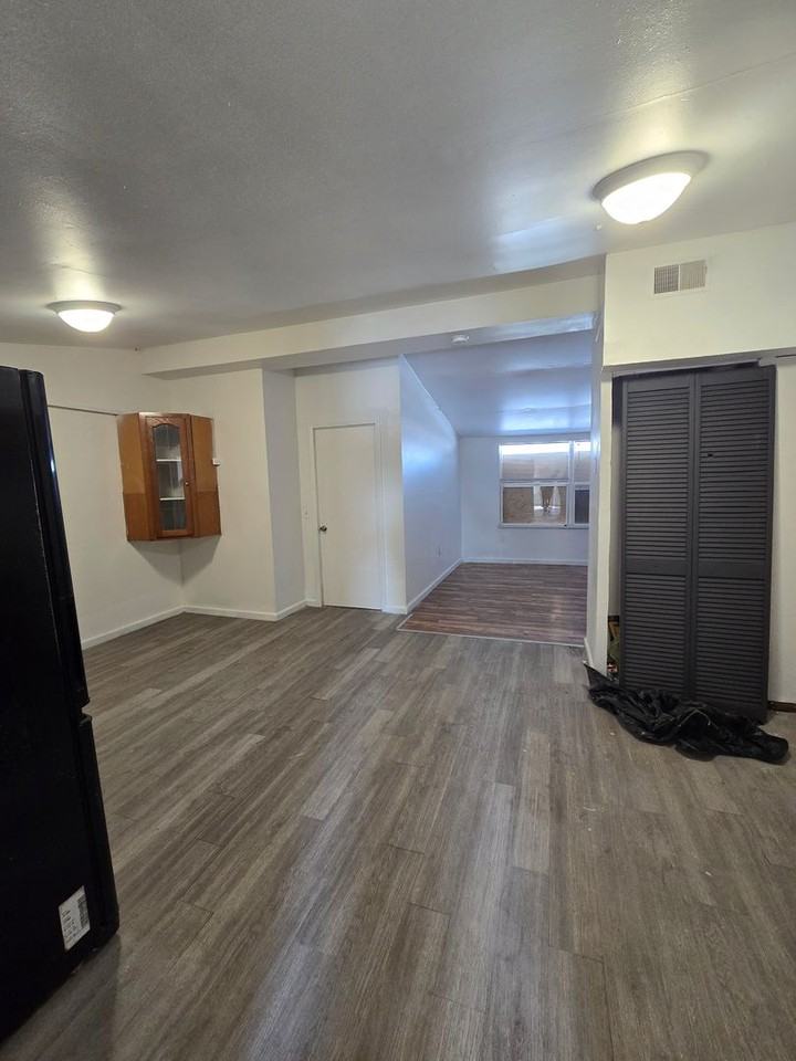 246 St John Drive - Photo 6 of 17