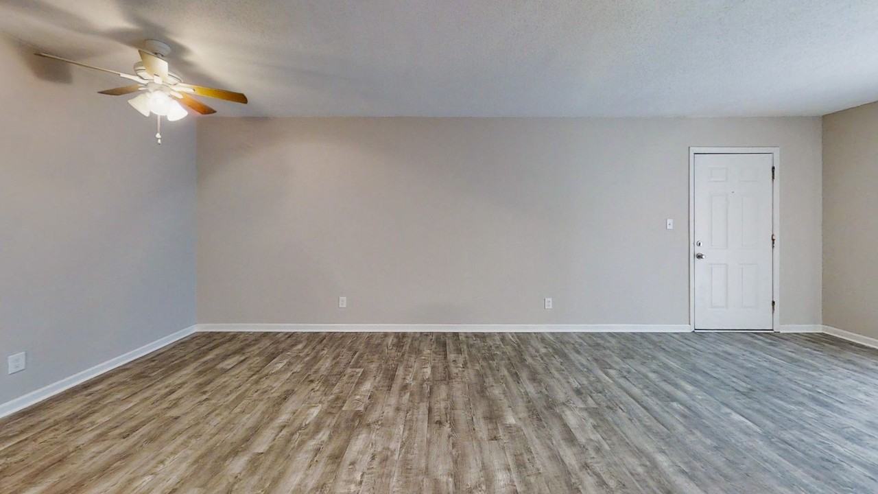 Newly Renovated 3 Bedrooms! - Photo 2 of 19