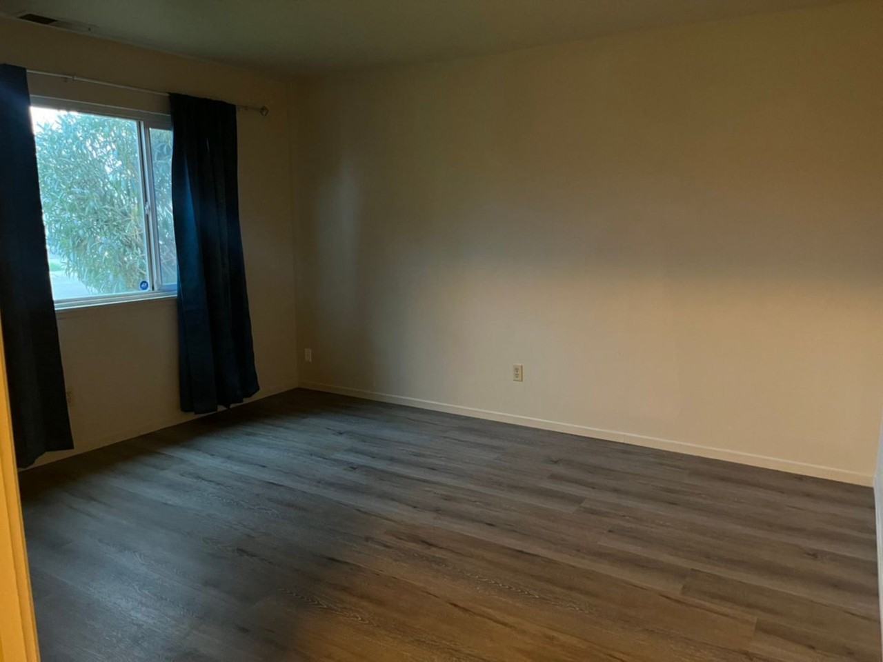 8629 Mellowoods Way - Photo 3 of 19