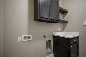 featured image of 1120 Garrett Farm Rd