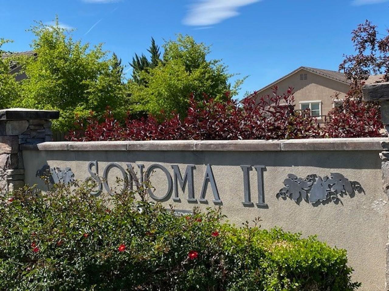 4821 Ravello Drive - Photo 3 of 18