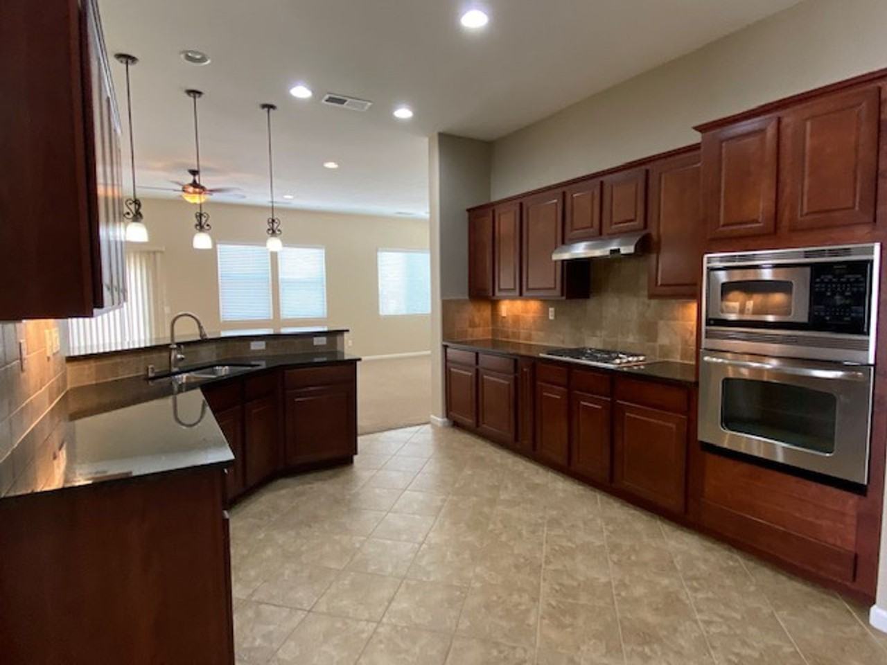 4821 Ravello Drive - Photo 4 of 18