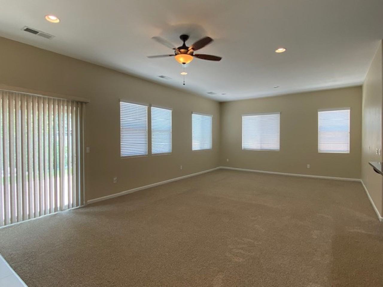 4821 Ravello Drive - Photo 5 of 18