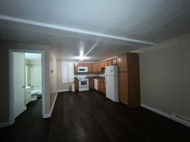 featured image of 133 North Poplar Street