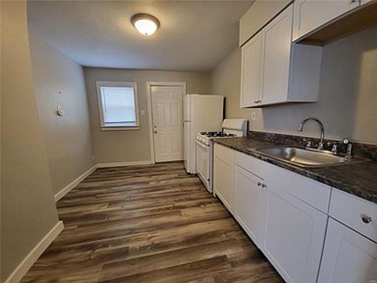 6154 6154 Jackson Ave - 6154 Jackson - Photo 7 of 18