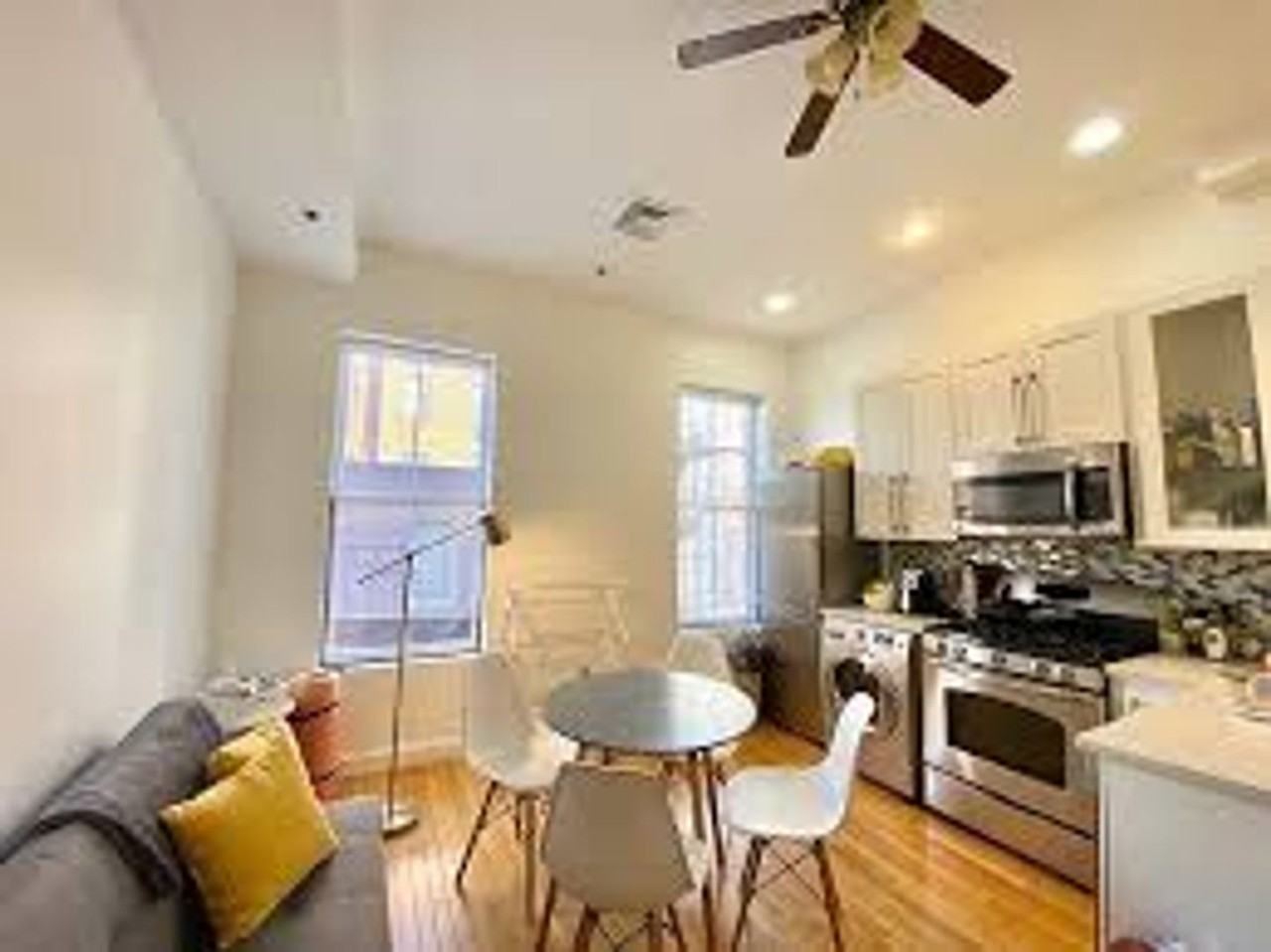 233 Northampton Street - Photo 6 of 8