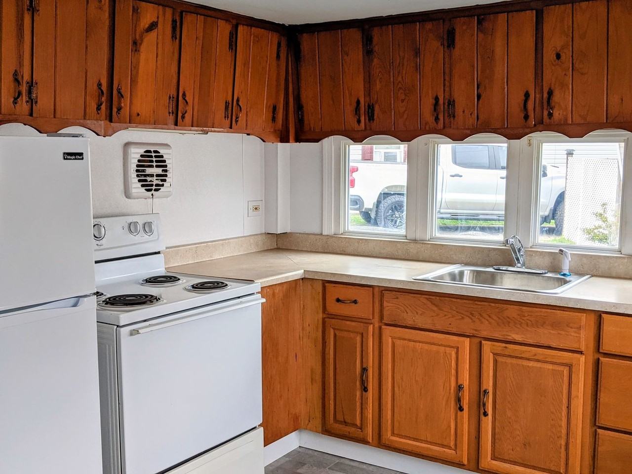 2950 Concord Road - Photo 4 of 14