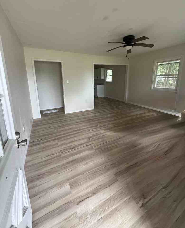 1068 Hedges Road - Photo 3 of 9