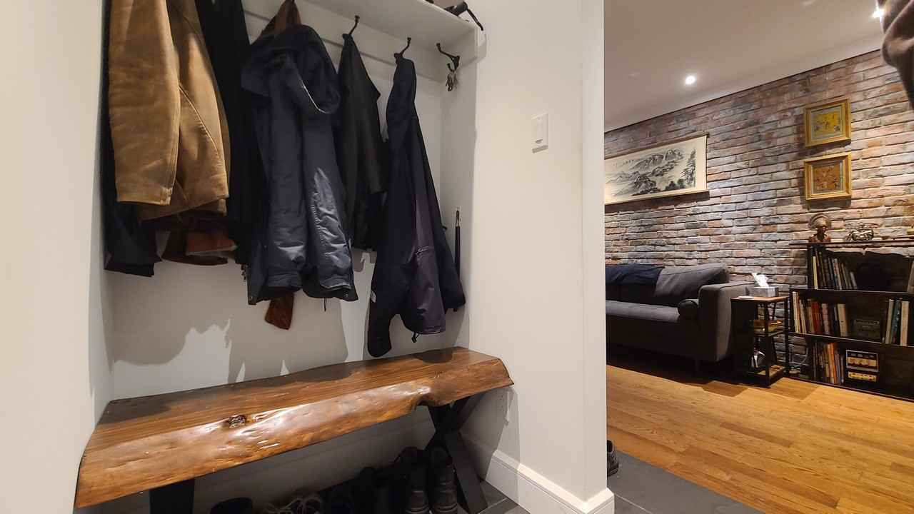 6803 Rue de la Roche - Photo 3 of 19