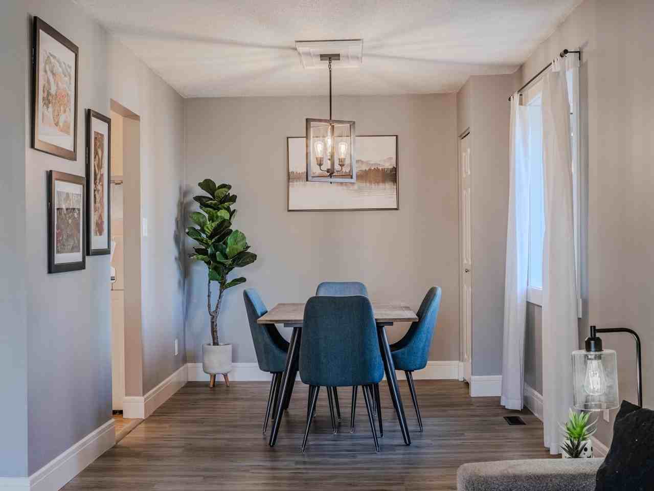 11 Falcon Crescent - Photo 6 of 19