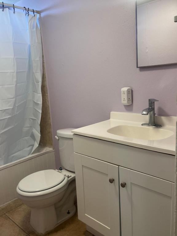 6610 Limerick Ave - Photo 4 of 8
