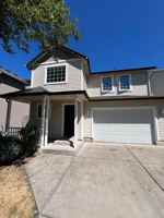 featured image of 13800 Northeast 65th Street