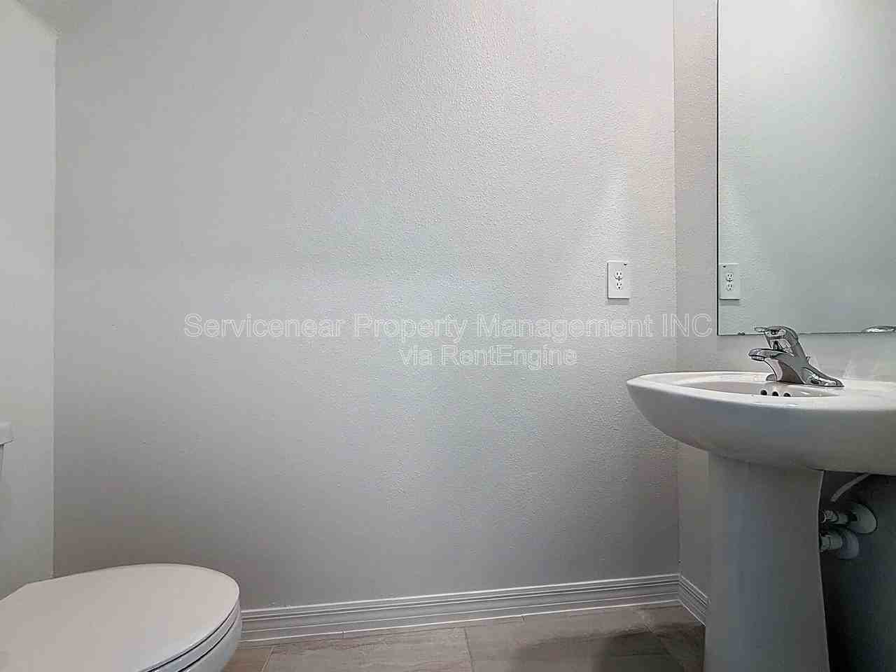 11267 Flourish Dr - Photo 3 of 23