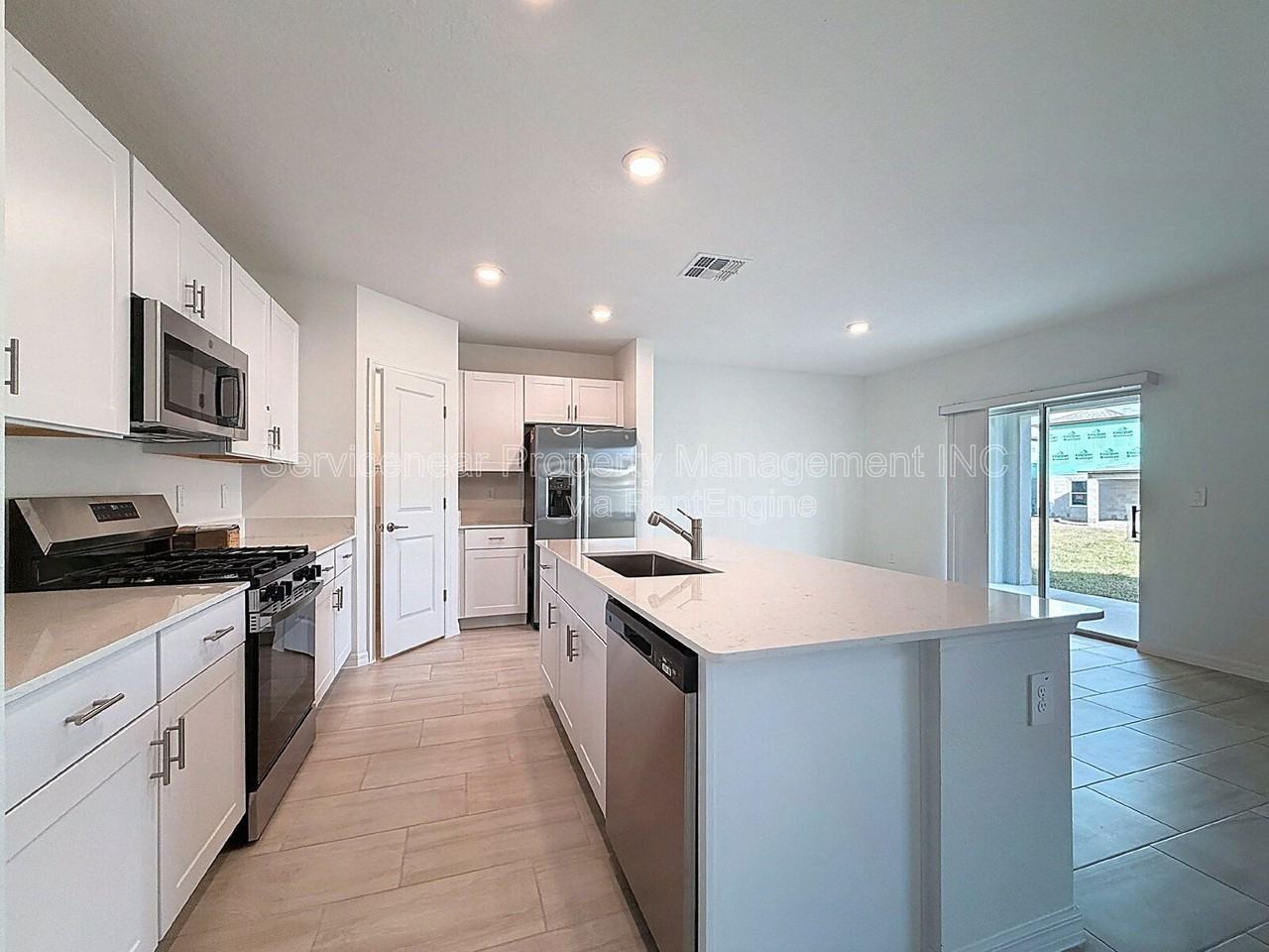 11267 Flourish Dr - Photo 7 of 23