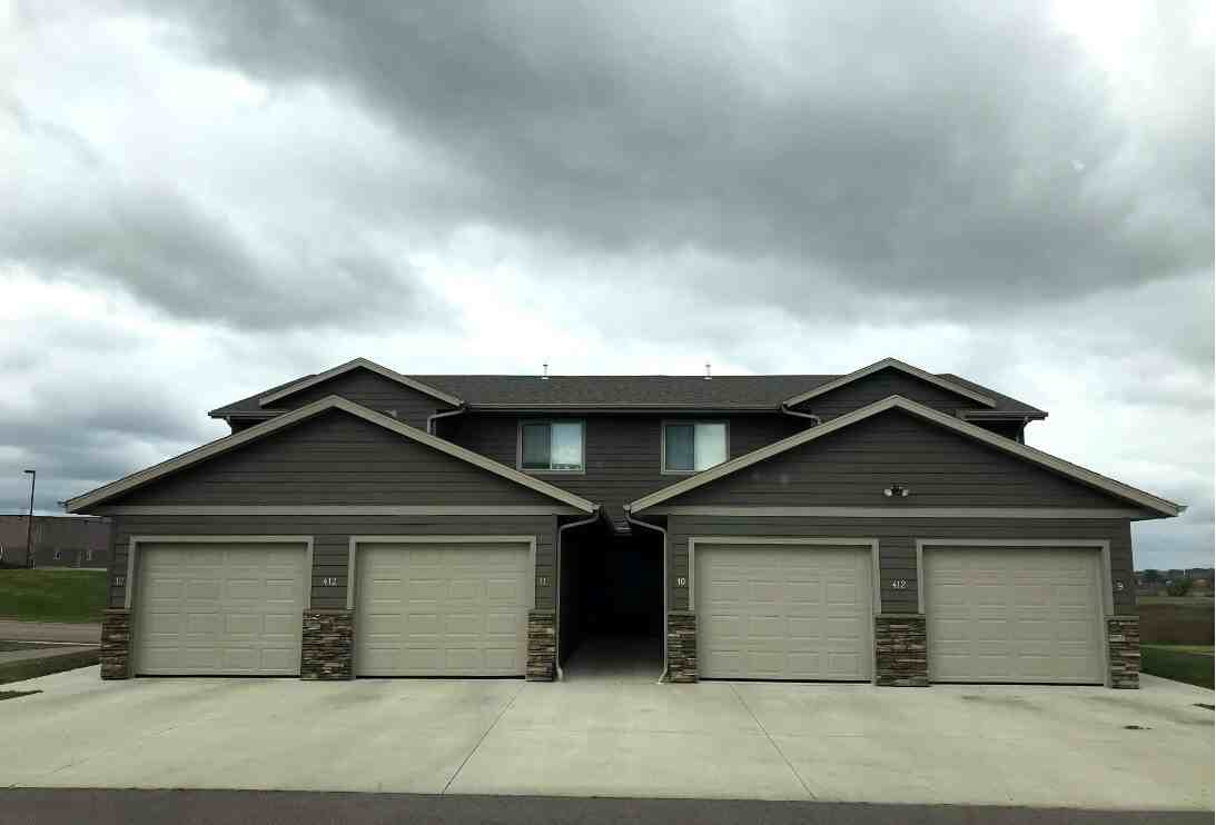 404 N Sioux Blvd #3 - Photo 5 of 11