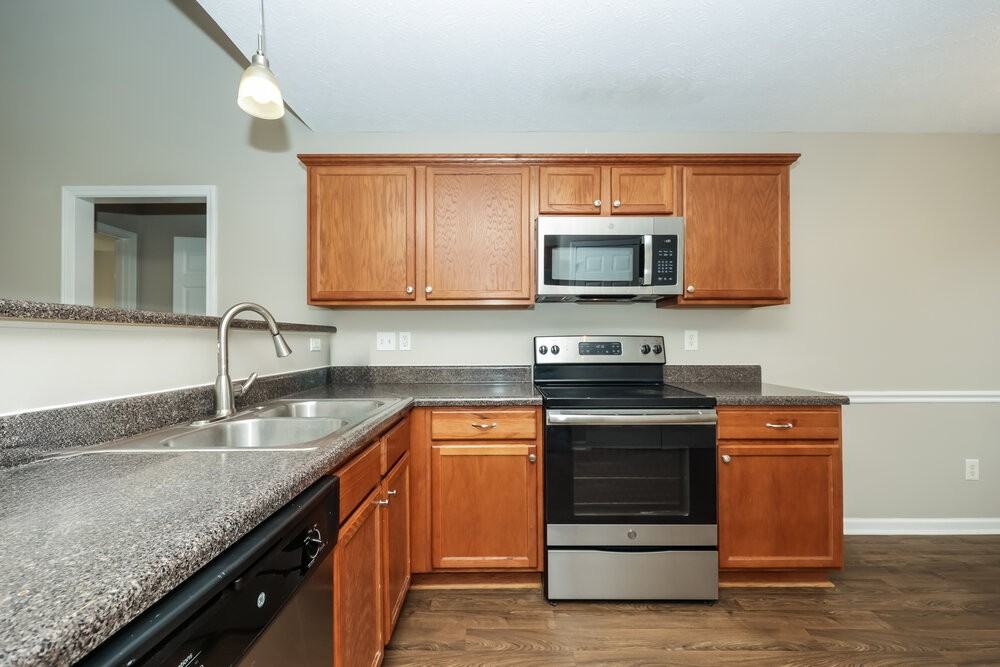 3014 Deer Trail Dr - Photo 7 of 16