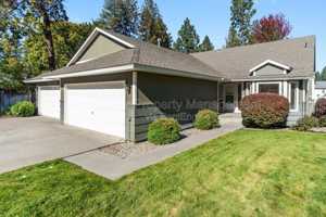 featured image of 1605 E 33rd Ave