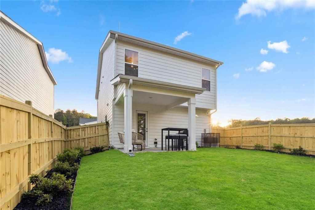 3314 Stonewall Ln - Photo 3 of 38