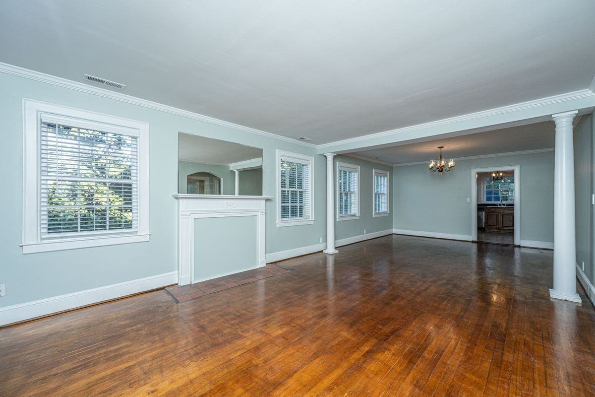 25 Fenwick Drive ##A - Photo 4 of 29